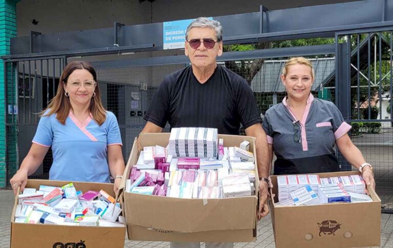 importante-entrega-de-medicamentos-de-ciudad-limpia-al-hospital-perrando