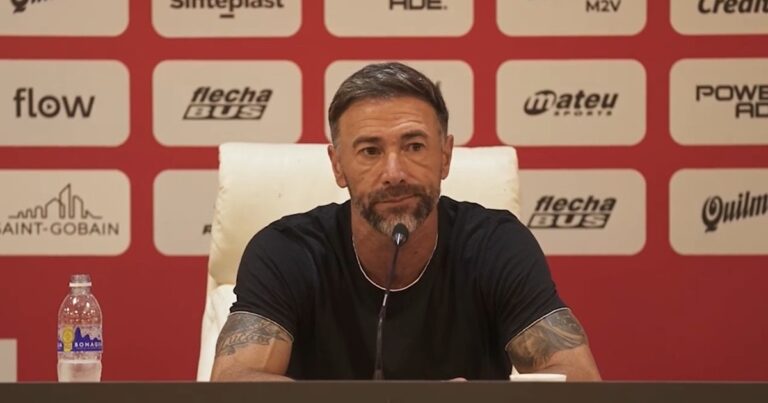 El fastidio de Kily González tras la derrota ante Argentinos: «No fuimos el Unión que quiero ver»