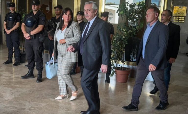 Alberto Fernández: «Pasé de ser un tibio a un agresor»
