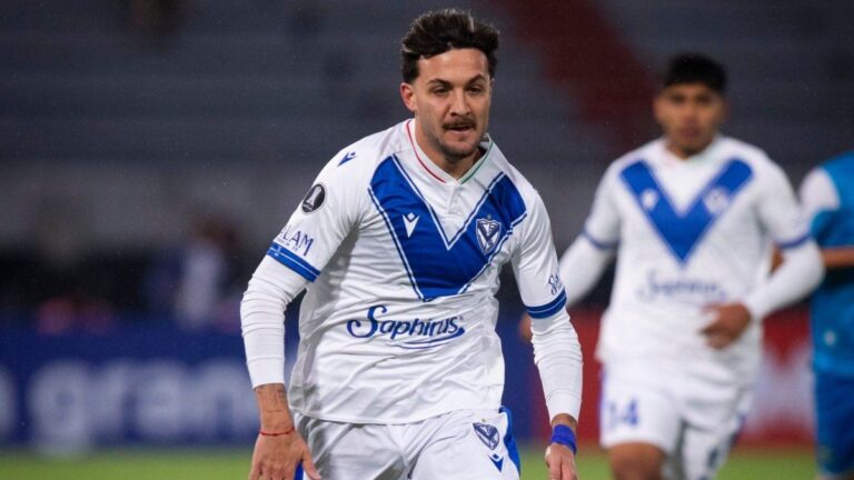 Vélez cayó en Bolivia y ahora comparte la cima del grupo en la Copa Libertadores