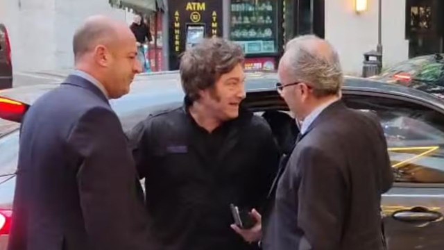 Milei ya está en Roma para asistir al funeral de Francisco: habrá 50 presidentes y 10 monarcas