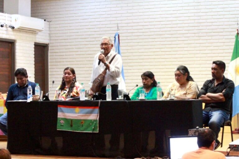 Realizaron conversatorio a 38 años de la Ley del Aborigen Chaqueño