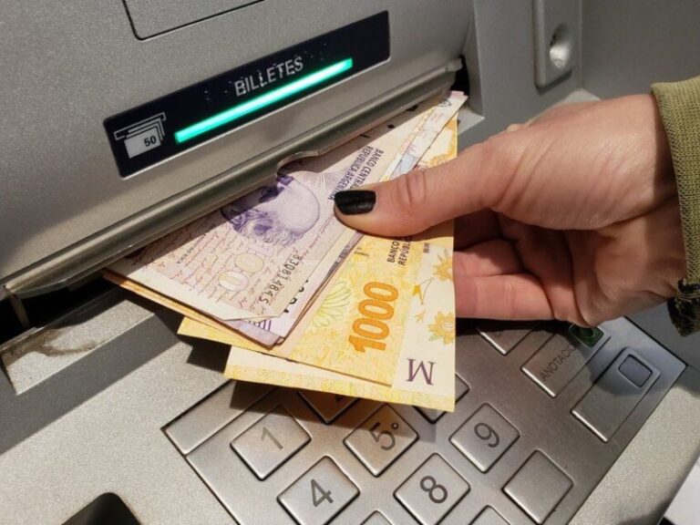 Desde el próximo lunes, el Gobierno comienza el pago de programas provinciales