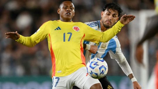 Final del primer tiempo: Argentina pierde con Colombia 1 a 0 en el Monumental