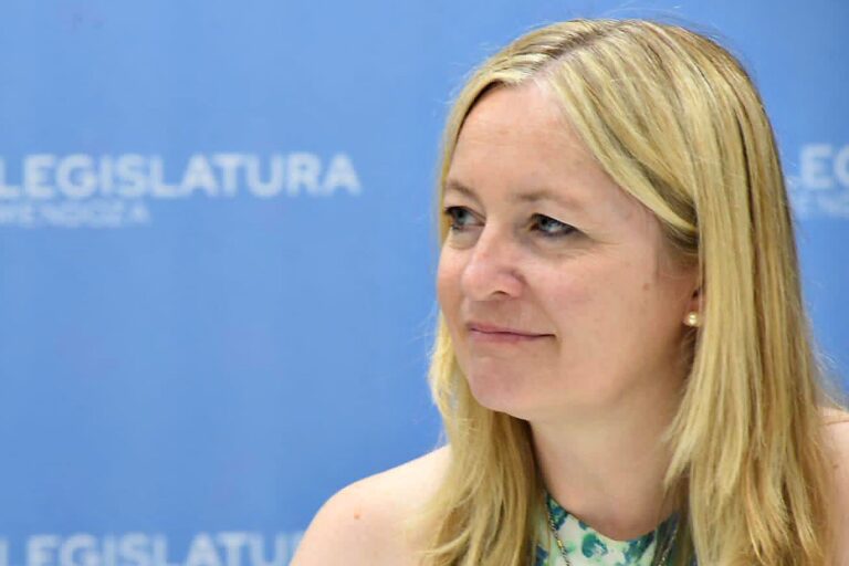 Quedé apartidaria. Una vicegobernadora quiso afiliarse a La Libertad Avanza, pero no la aceptaron