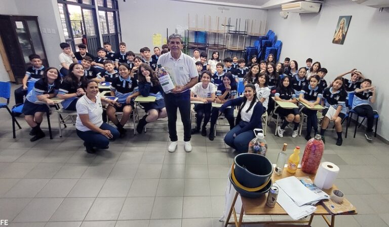 Ciudad Limpia realizó una charla sobre el ambiente en el Colegio San José Obrero