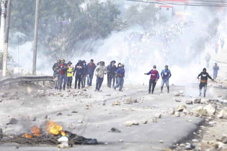 »Pausa humanitaria»: Evistas anunciaron un párate a sus sanguinarias movilizaciones