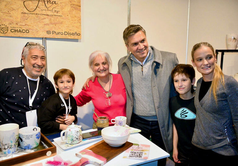 El gobernador Zdero acompañó la apertura de la Feria Puro Diseño Raíces Edición Chaco