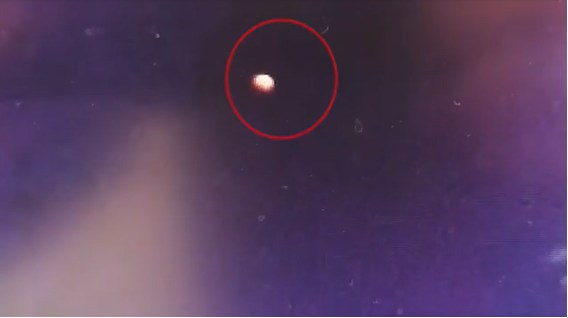 Un ovni en Presidencia Roca?: un policía asegura haberlo visto en el cielo