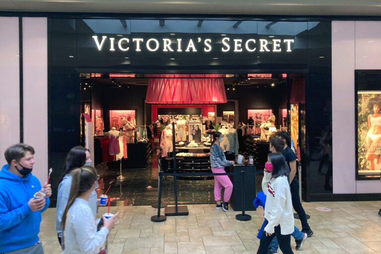 Lencería en crisis: Victorias Secret lucha por reinventarse
