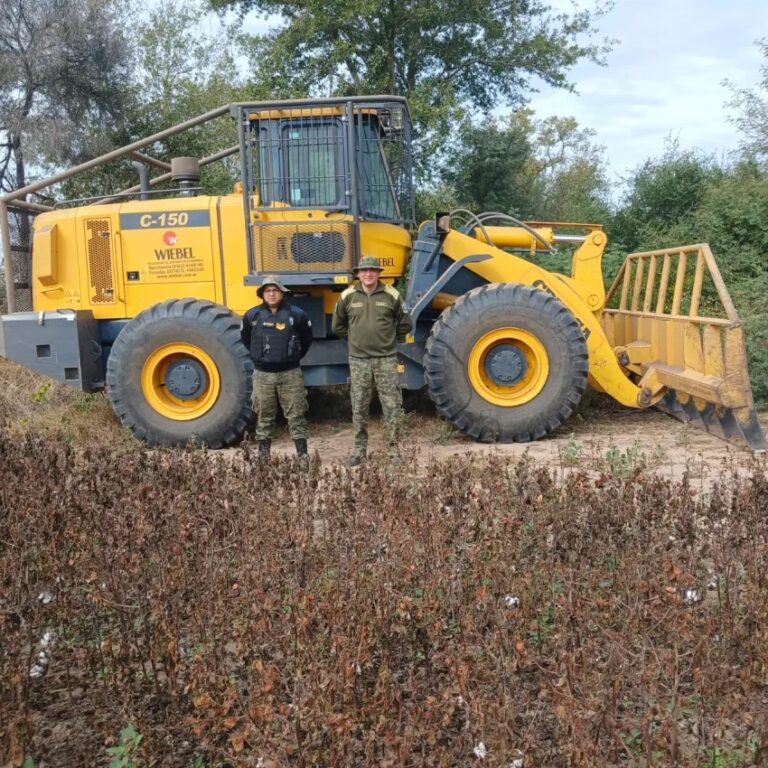 Desmontes: secuestraron una topadora que arrasó con 40 hectáreas en Charata