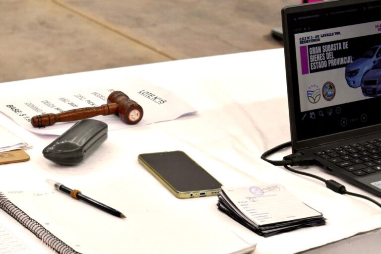 El Gobierno Provincial realizó con éxito la 4 subasta de vehículos del Estado Provincial