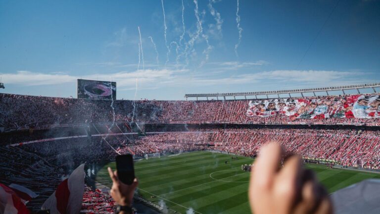 De promesa en River a héroe de Malvinas: la historia del futbolista que cambió su vida para siempre