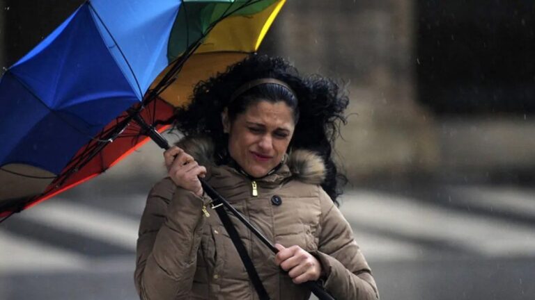 Alerta meteorológica genera preocupación este lunes en Buenos Aires: cuáles son las zonas del AMBA afectadas