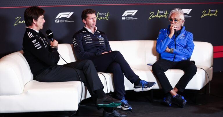 Flavio Briatore lanzó la bomba y se cuestionó haber apostado por Franco Colapinto: «Quizá no era el momento de tenerlo en la Fórmula 1»