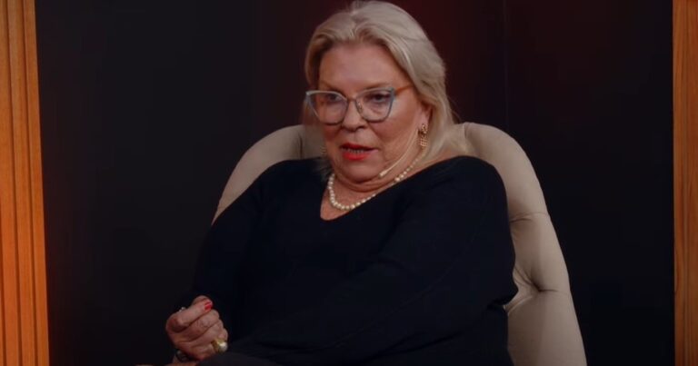 Elisa Carrió acusó a las diputadas libertarias por la filtración de audios del Gobierno: «Les pasa por poner gatos en las listas que se casan con espías»