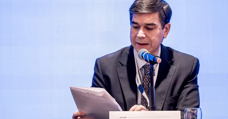 ADEPA alertó sobre «la degradación de la discusión pública»