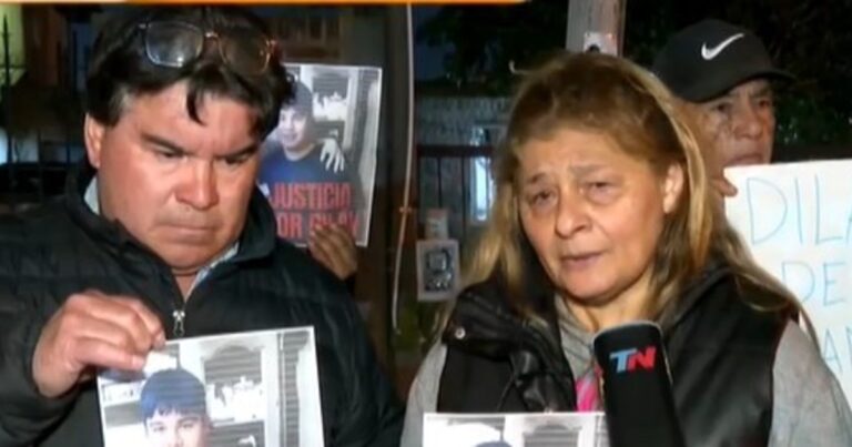 El dolor de la mamá del chico asesinado en La Matanza: «Estaba todo desangrado, se me desvaneció en el piso»