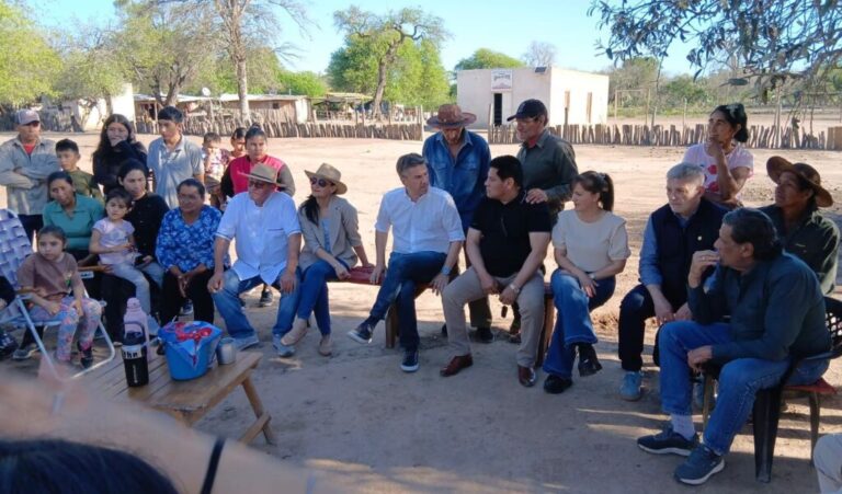 El Impenetrable: Paraje El Caudillo cuenta, con agua potable, por primera vez en su historia