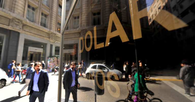 Dólar blue hoy: a cuánto cotiza este jueves 02 de octubre