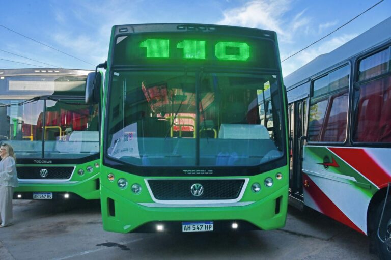 Llegó ChacoBus: cámaras, GPS, App y botón de pánico para más seguridad en los colectivos