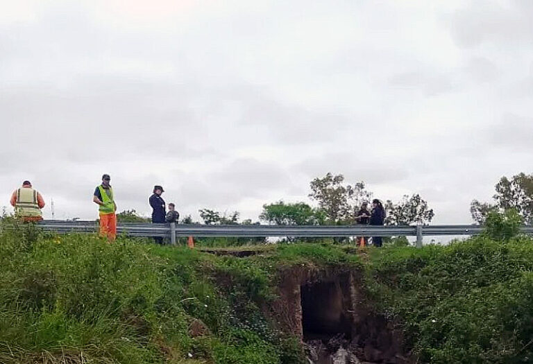 Corte total de tránsito en la Ruta 12 en cercanías de Itá Ibaté, Corrientes