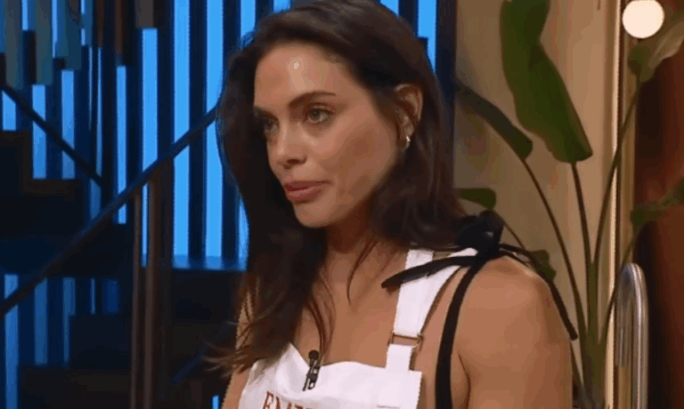 Emilia Attias al borde de las lágrimas por el mal momento que vivió en MasterChef