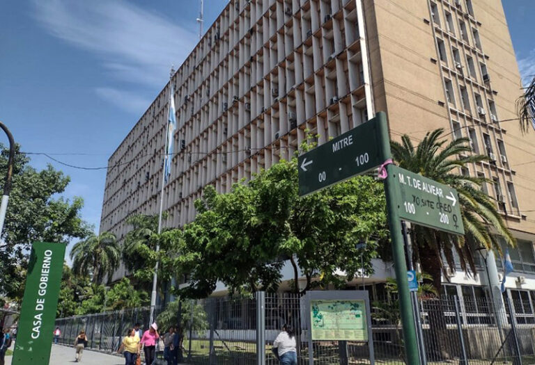 Reforma laboral: Zdero recibe este lunes a Santilli con el pedido de compensación por Ganancias en la agenda