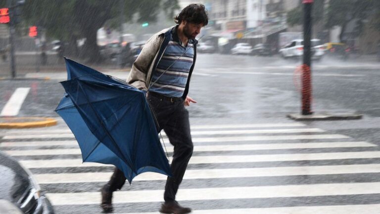 Mapa en vivo de las tormentas en el AMBA: a qué hora llueve hoy jueves