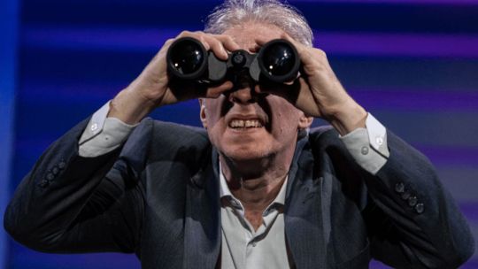 Voyeurs. El lado B: humor, tabú y filo en Mar del Plata