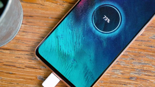 Celulares con «súper baterías»: 4 modelos top con más de 48 horas de duración