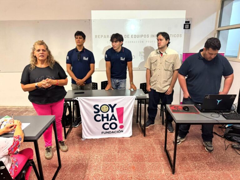 Comenzó el curso de reparación de equipos informáticos del programa Soy Chaco Trabajo
