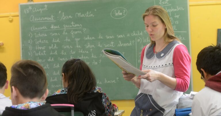 Por el derrumbe educativo, el Gobierno pone en marcha un nuevo sistema para validar la formación docente